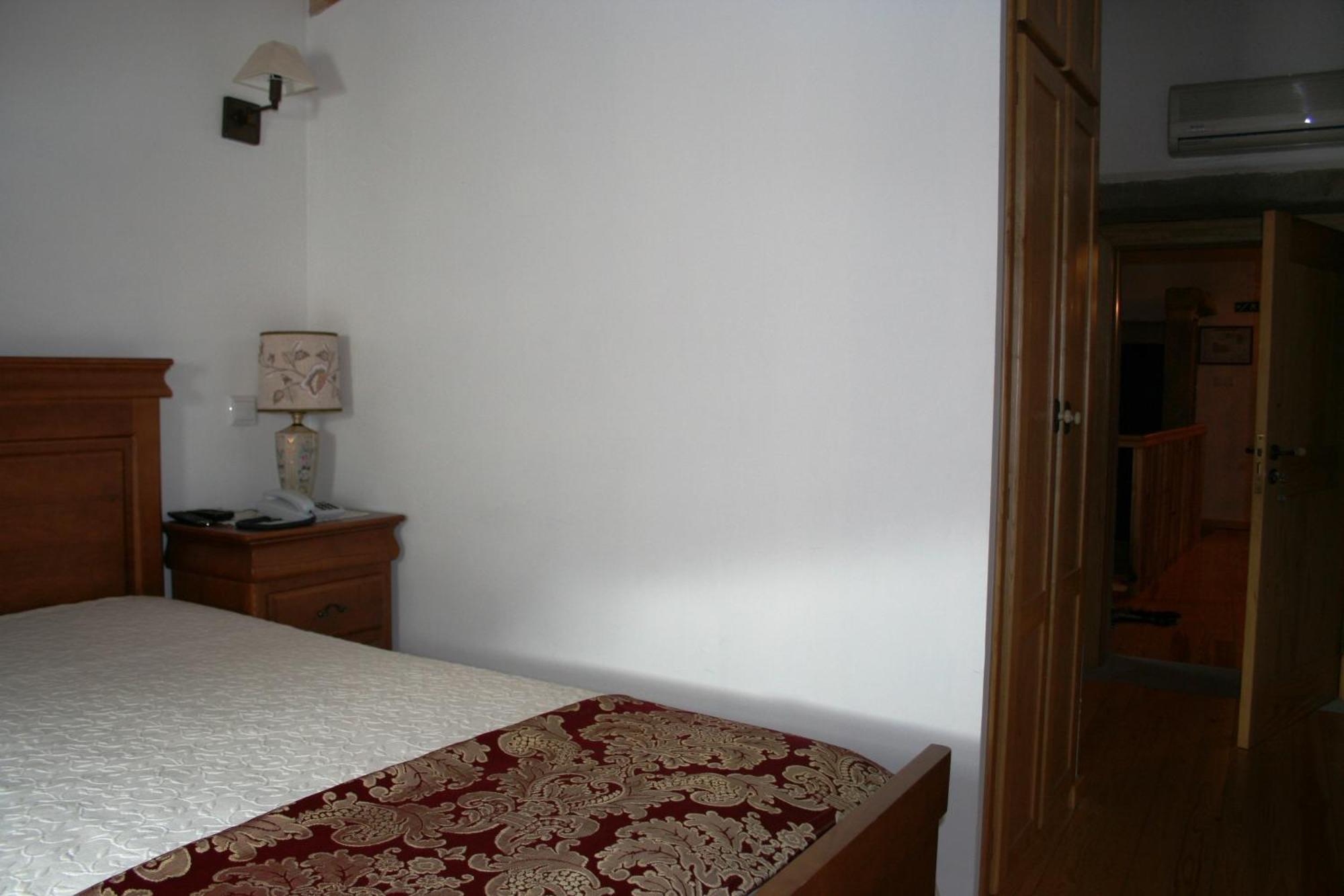 ミランダ・ド・ドウロ Quinta De La Barandicaゲストハウス 部屋 写真
